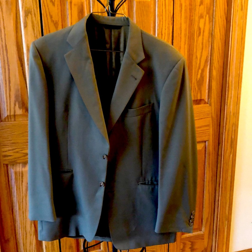 BURBERRY suit